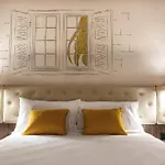 Ibis Styles Stare