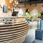 Ibis Styles Stare Hotell 3*