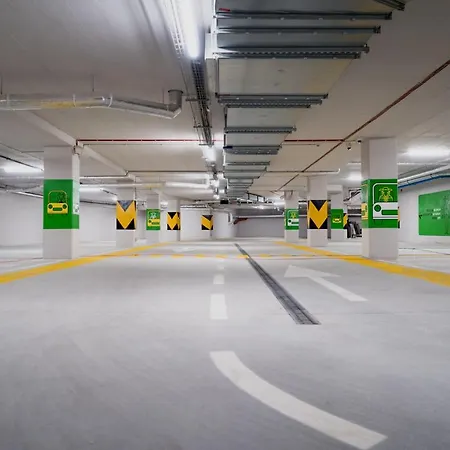 Ibis Styles Stare Отель 3*