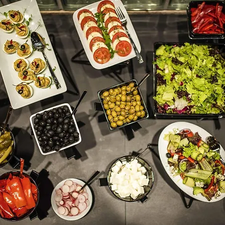 Готель Ibis Styles Stare