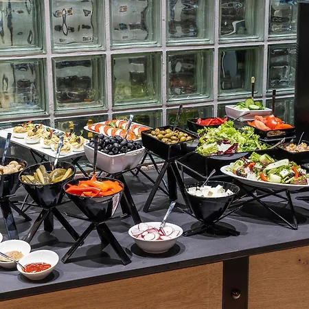 Ibis Styles Stare Отель