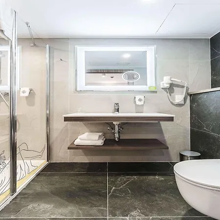 Ibis Styles Stare 3* Люблин